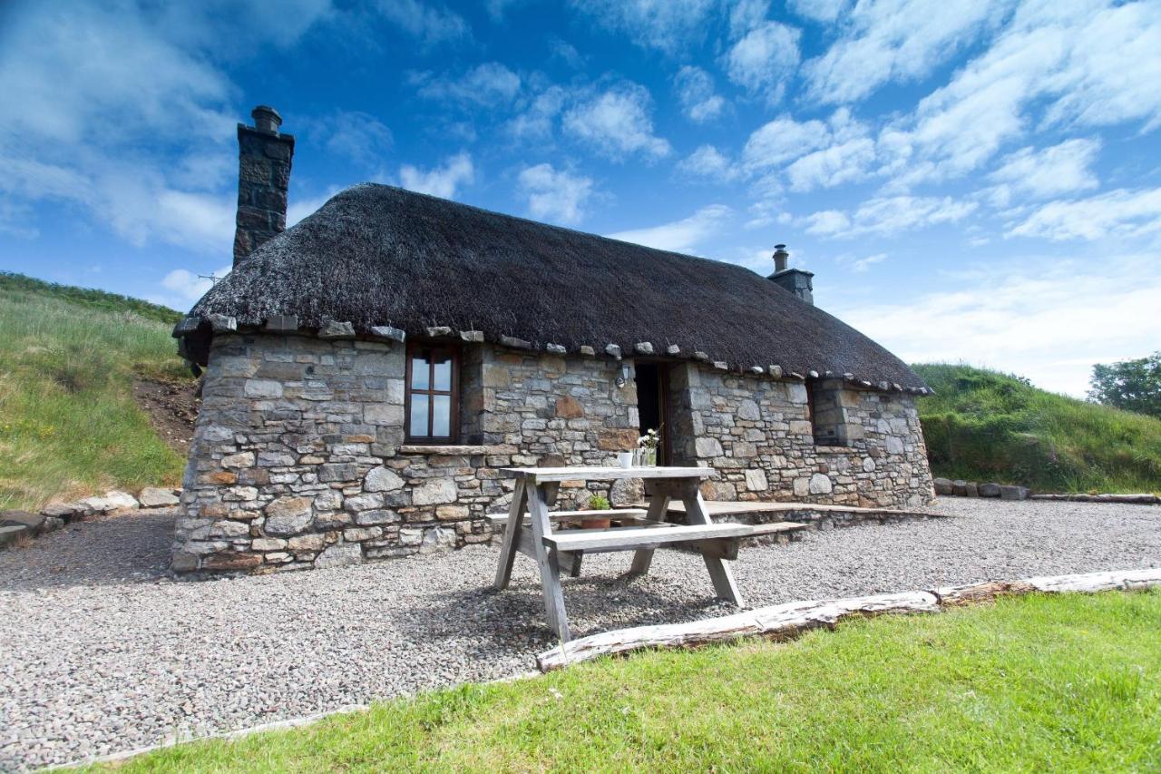 Tigh Phadraig At Marys Thatched Cottages Elgol 외부 사진