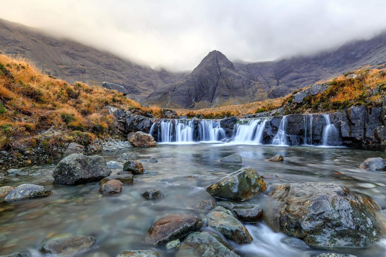 Tigh Phadraig At Marys Thatched Cottages Elgol 외부 사진